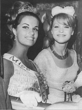 Miss Perú 1966 y Marisol